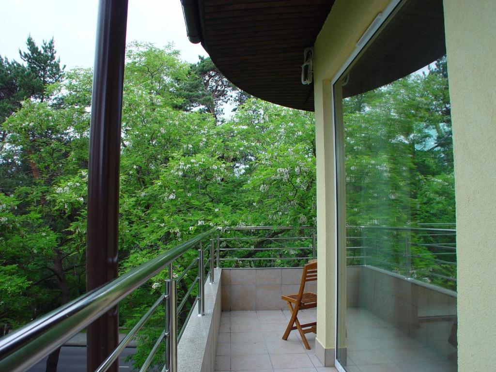 Floryda Jurata Bed & Breakfast Ngoại thất bức ảnh