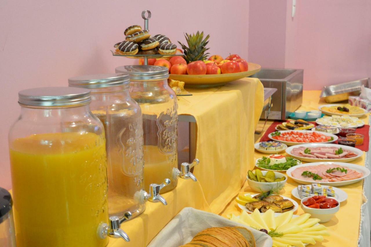 Floryda Jurata Bed & Breakfast Ngoại thất bức ảnh